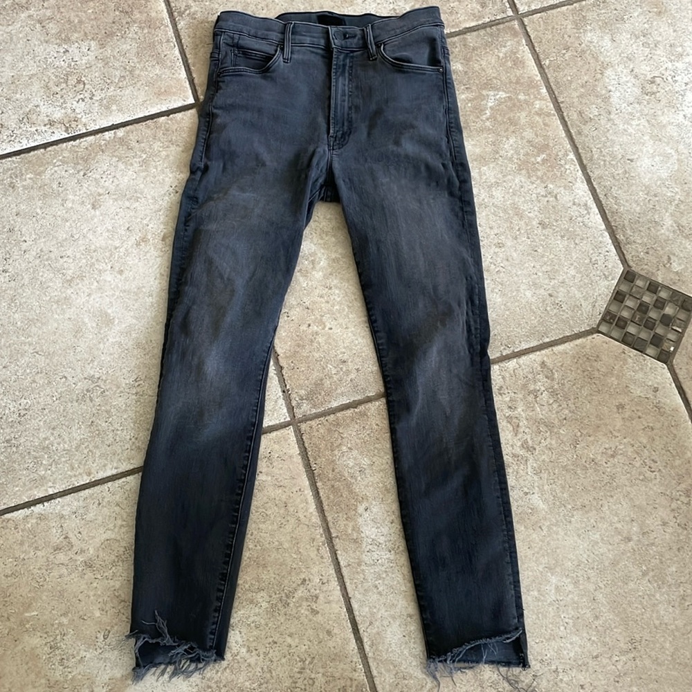 Mother the stunner zip ankle fray size 26
